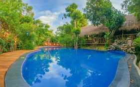 Habarana Tree House Mutu Village